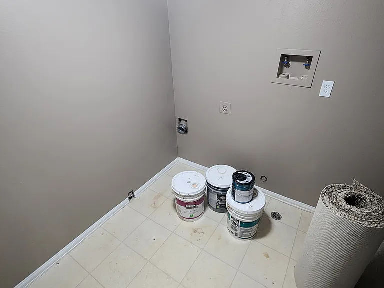 5135 Rushford Pl — Photo 12