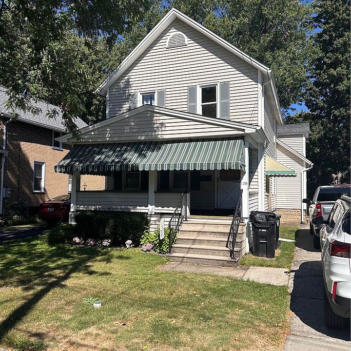 1st image of 179 Grove St #1
