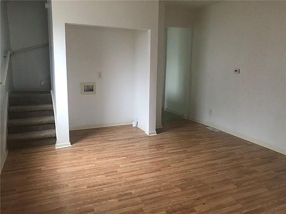 5th image of 1605 Nowland Ave