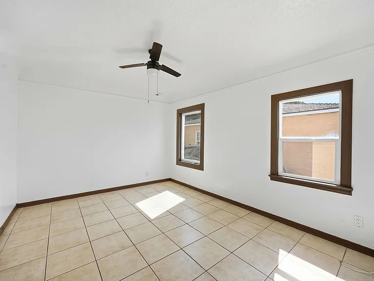 2565 Kansas Ave #B — Photo 11