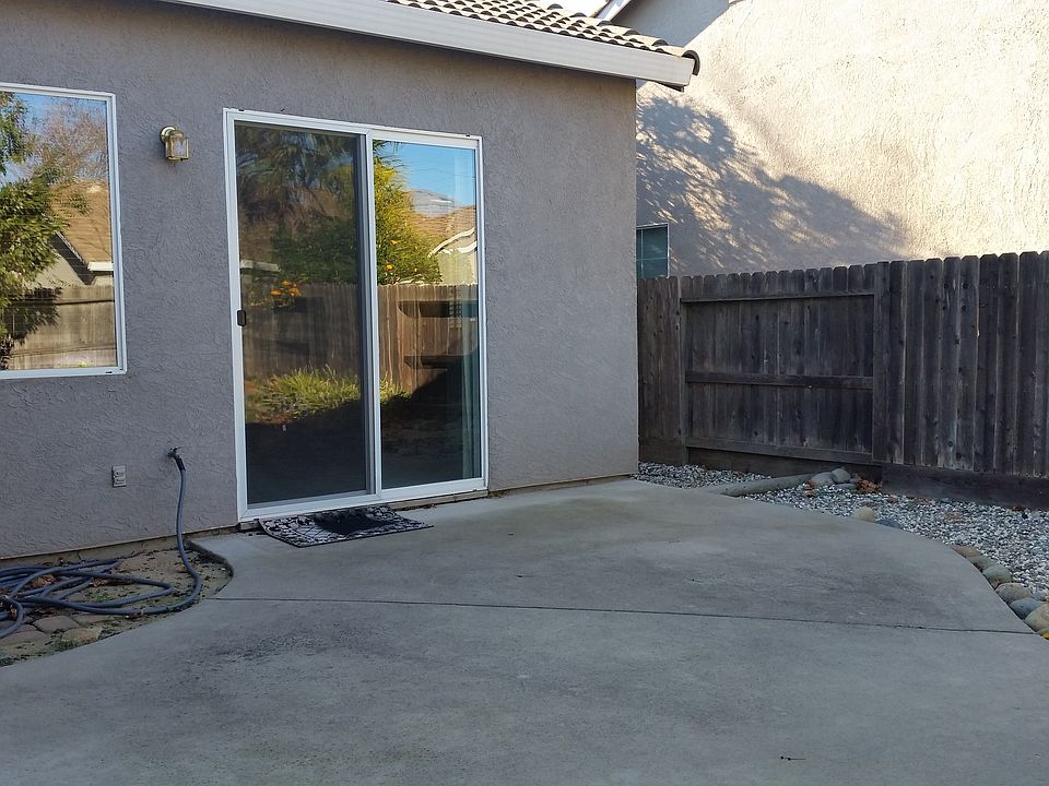 1st image of 208 Bald Eagle Ct