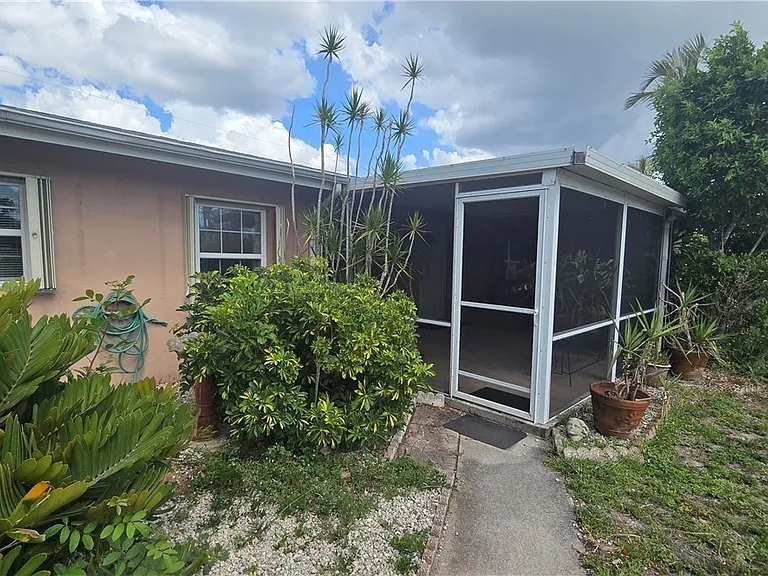 18079 Constitution Cir — Photo 1