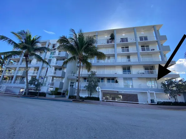 7832 Collins Ave APT 201, Miami Beach, FL 33141