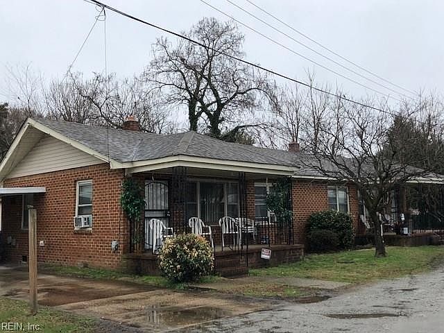 1st image of 17 Shelby St