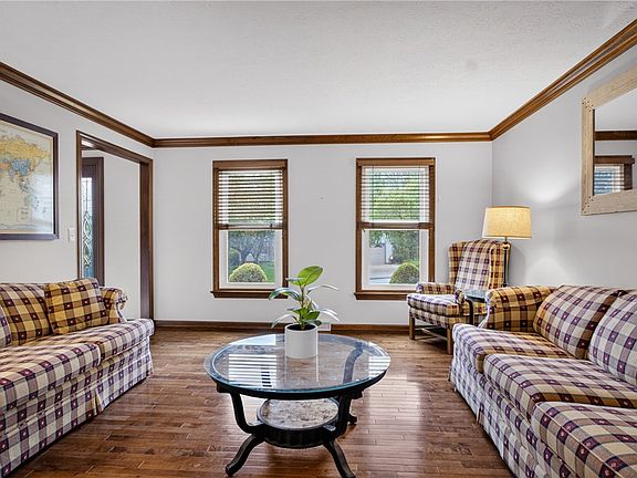 5th image of 314 Blue Run Rd