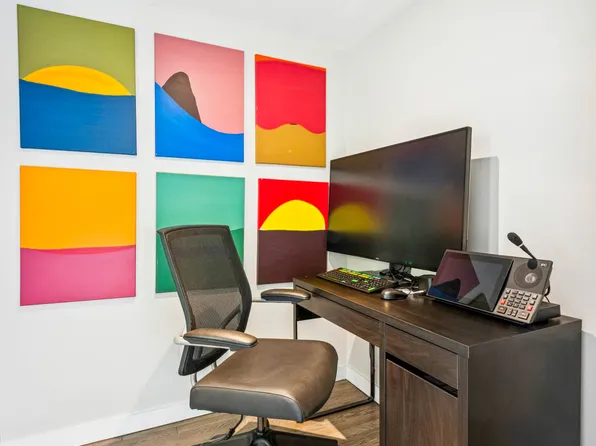 250 Mercer Street image 8 of 15