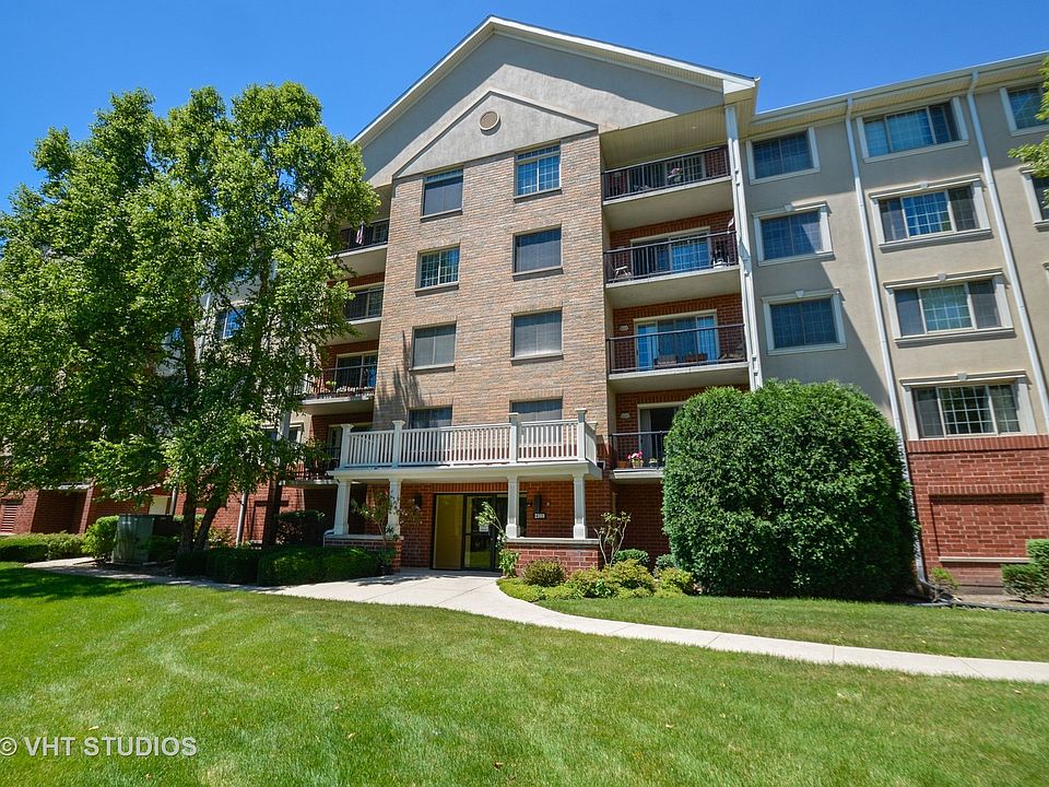1st image of 2300 Oakmont Way Unit 206