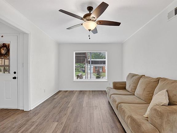 2nd image of 4148 NW 22nd St