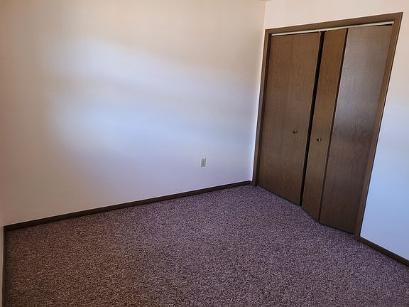 5th image of 421 Abbottstown St APT 9