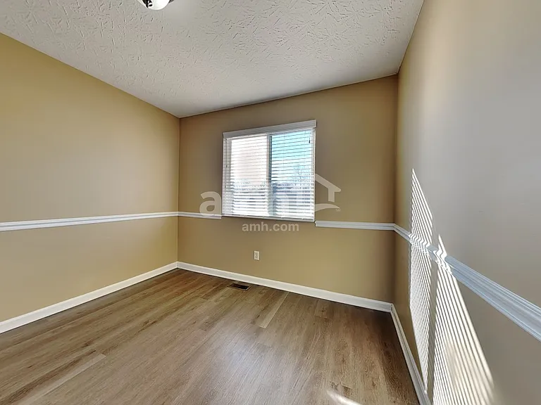 23 Glenside Dr — Photo 15