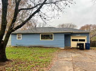 1147 Helen St, Augusta, KS 67010