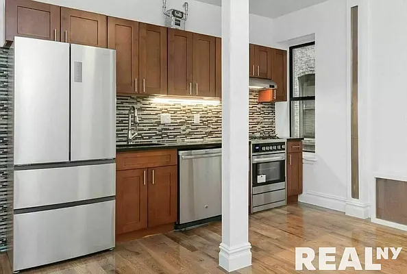 Rented by REAL New York | media 13