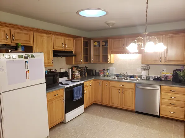 6 Red Bud Ln, Trimble, MO 64492