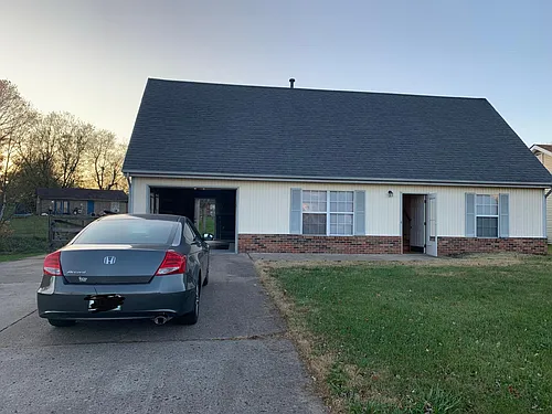 1332 Dorchester Dr Photo 1