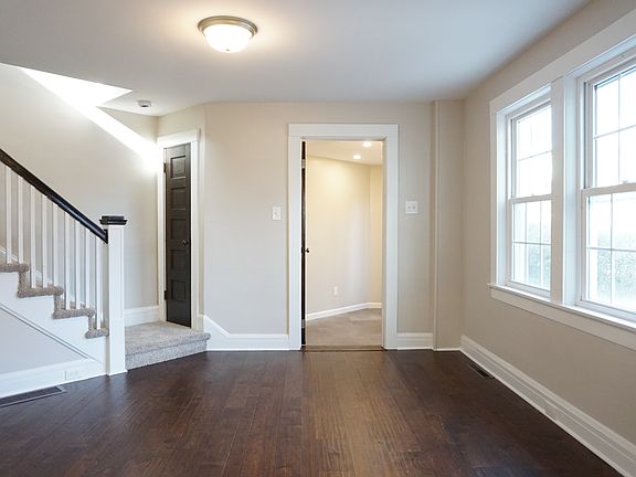 4th image of 639 Dellwood St