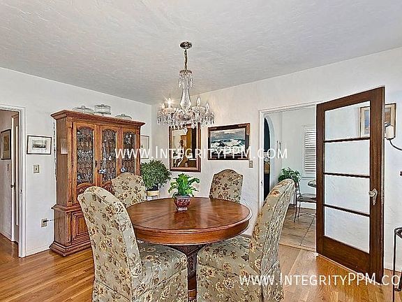 5th image of 4955 Marlborough Dr