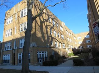 2539 Prairie Ave APT 2N, Evanston, IL 60201
