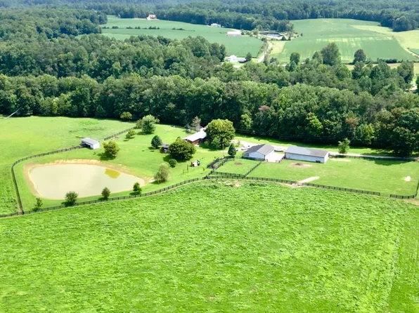 750 Maynard Ln, Russell Springs, KY 42642