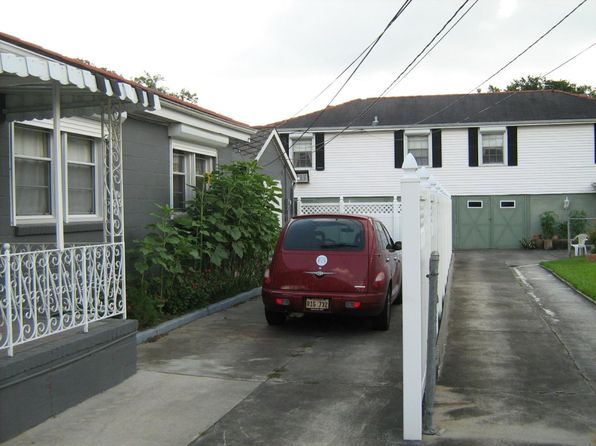 213 Claiborne Ct