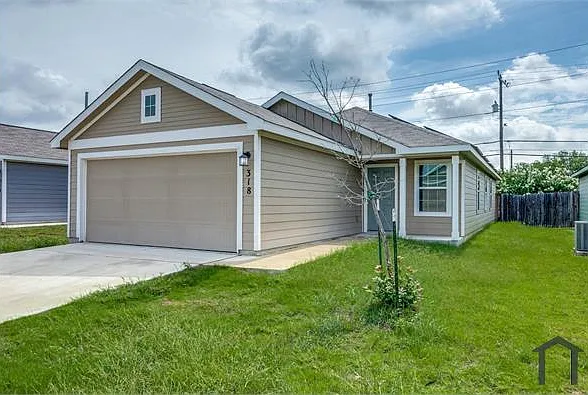 3 bed, 1450 sqft, $1,975 — Photo 2