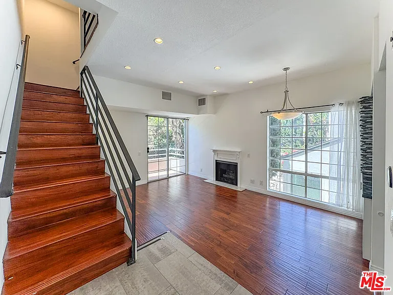 1733 Malcolm Ave #7 — Photo 12