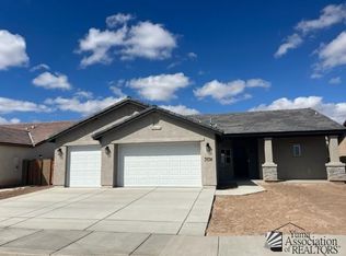 3934 S 34th Dr, Yuma, AZ 85365