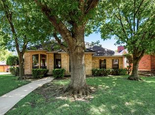 1523 Valerie Dr, Cedar Hill, TX 75104