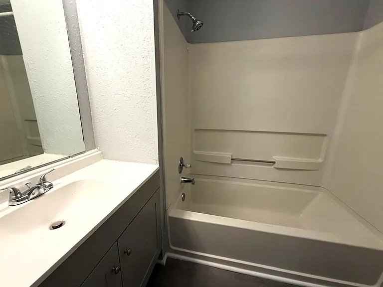 31 Canterbury Ct — Photo 23