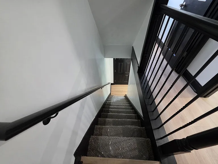 1111 Freyburg St — Photo 21