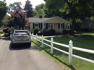 641 Marsh Rd, Charlotte, NC 28209