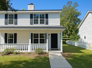 912 16th St #B, Port Royal, SC 29935