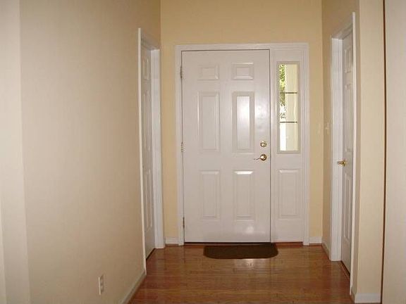 4th image of 332 Legacy Oaks Cir