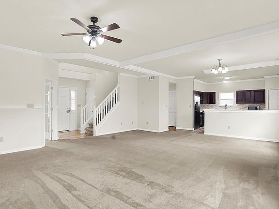 5th image of 2625 Wildflower Ln