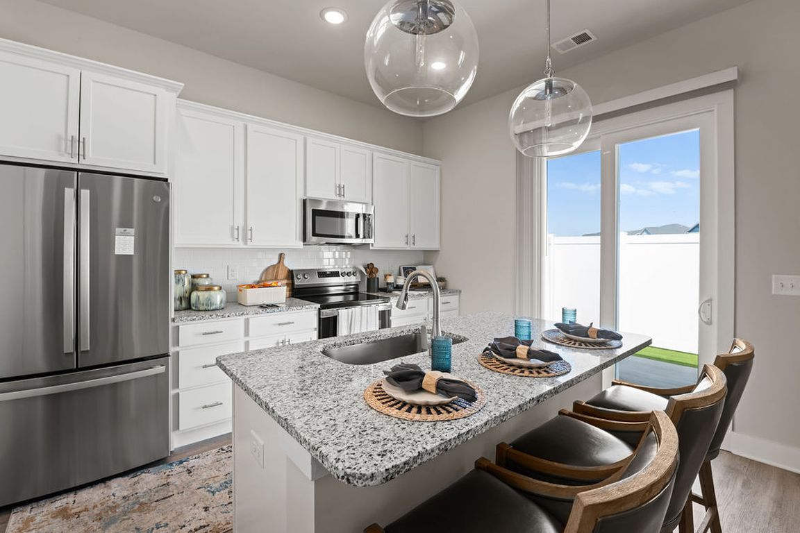 Abrazo at Waterway Hills apartments community photo