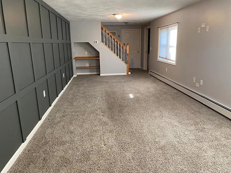 236 Spooner Ave — Photo 30