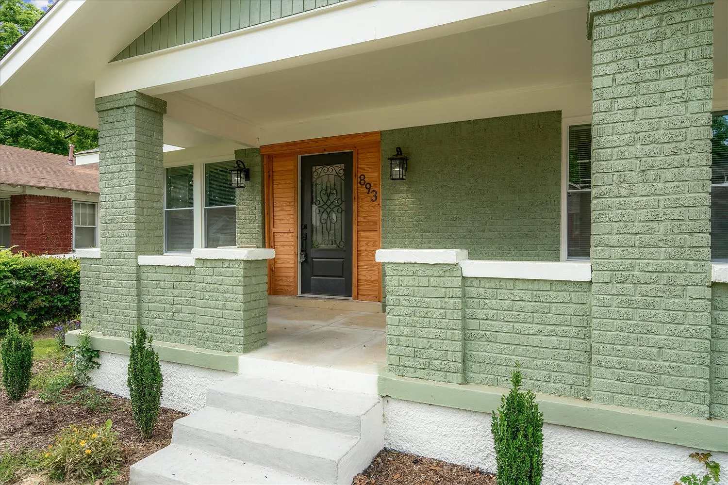 3 bed, 1283 sqft, $1,600 — Photo 2