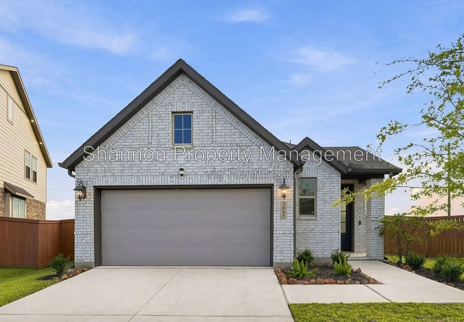 4 bed, 2.5 bath, 1840 sqft, $2,500 — Photo 1
