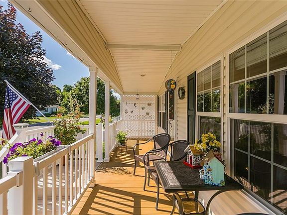 3rd image of 6296 Murphy Dr #621