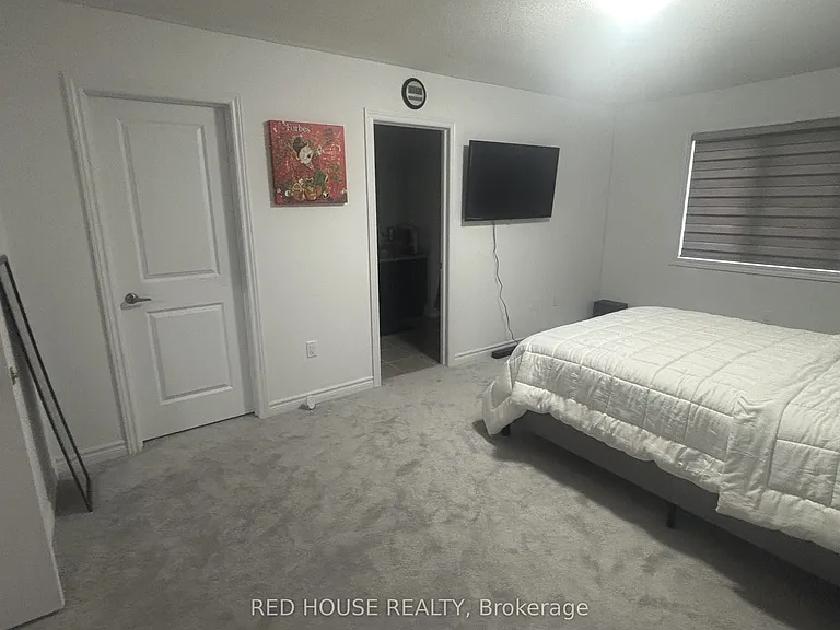 118 Stocks Ave — Photo 10