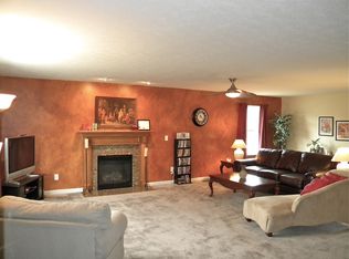 4879 Backworth Dr, Grove City, OH 43123