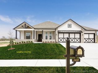 703 E Delmar Pl, Broken Arrow, OK 74012