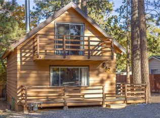 685 S Wabash Ln, Sugarloaf, CA 92386