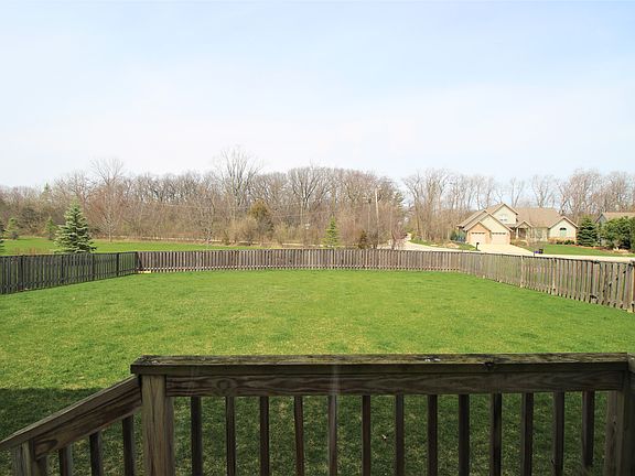 3rd image of 2502 W Magnolia Ln