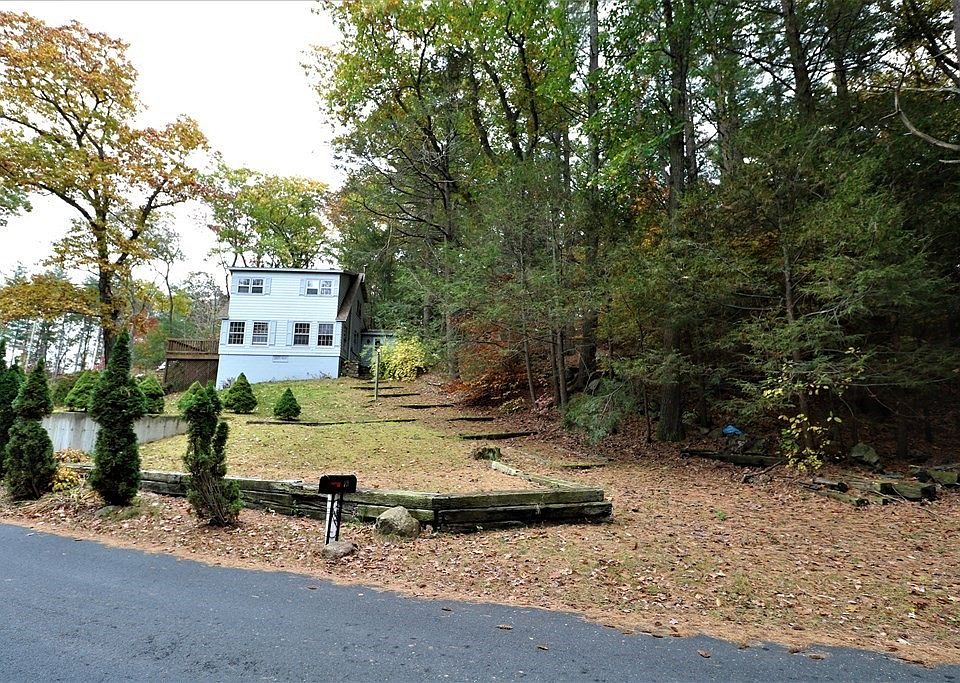 1st image of 73 Pond St