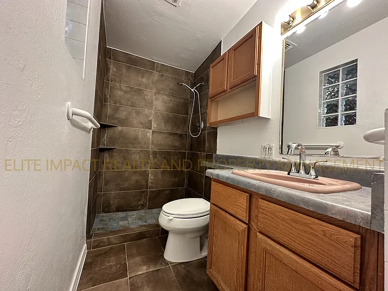 4049 N Ray Pl — Photo 14