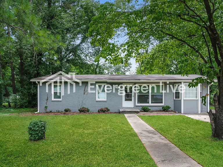 2411 Halmac Dr NW — Photo 2