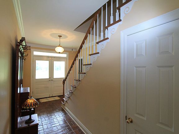 3rd image of 10218 Brousell Dr