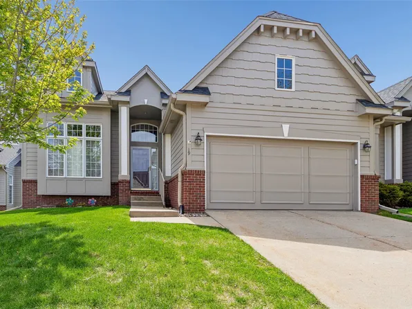 6980 Cody Dr Unit 19, West Des Moines, IA 50266