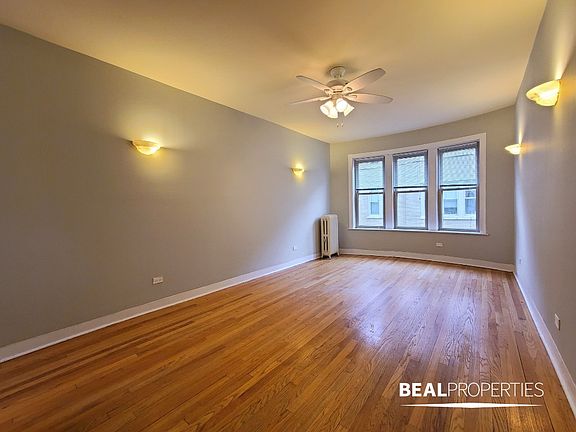 2nd image of 4235 N Paulina St #E2