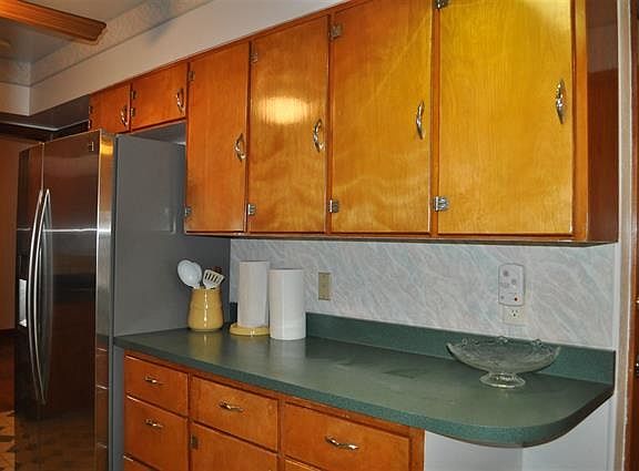 5th image of 104 Woodland Dr